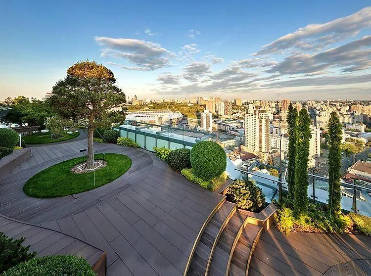 Apartmán Royal Tower Olimpiyska Kyjev 0*,  Ukrajina